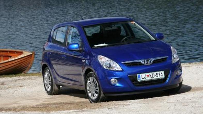 K nam je tudi uradno zapeljal i20, tretji hyundai z novo nomenklaturo, predstavn