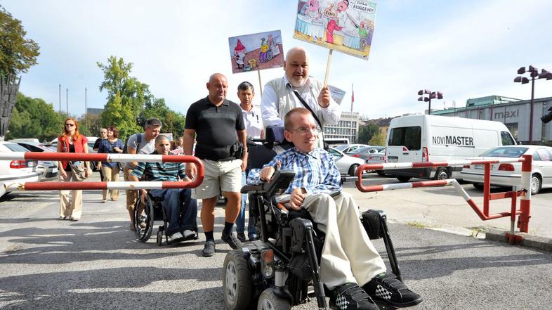 Protest invalidov