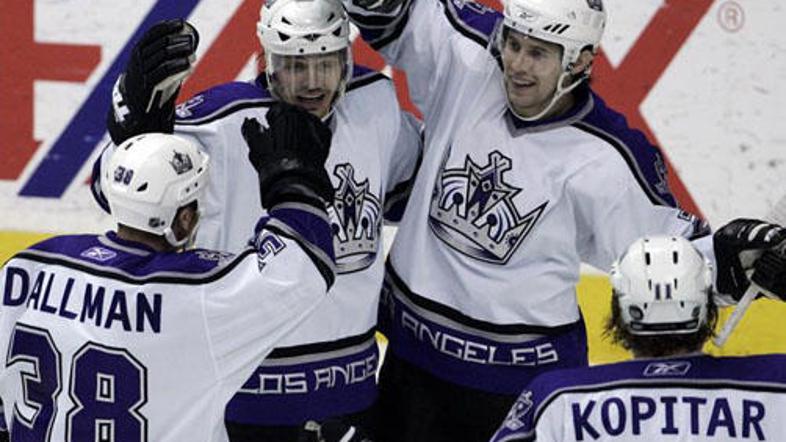 Kralji so se veselili tretje zmage nad San Josejem v mesecu novembru.