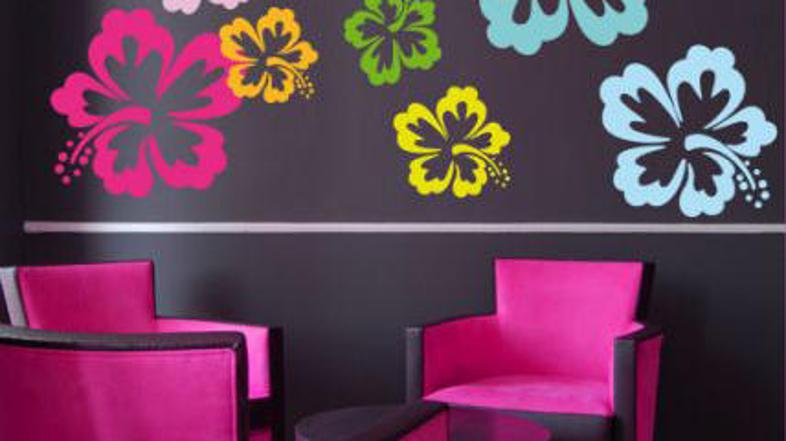 Med množico motivov stenskih nalepk boste zagotovo našli pravega zase. (Foto: Ta