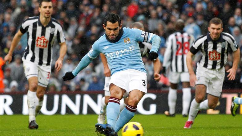 Carlos Tevez gol zadetek strel enajstmetrovka 11-metrovka