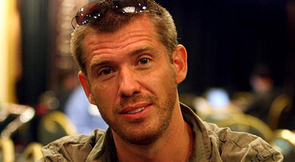 V dodanem videu si lahko ogledate reklamo za resničnostno serijo Life in the fas