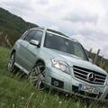 GLK je namenjen mlajšim in premožnejšim, ki stavijo na preverjeno Mercedesovo te