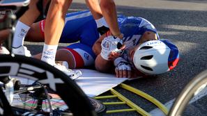 dirka po Poljski množičen padec