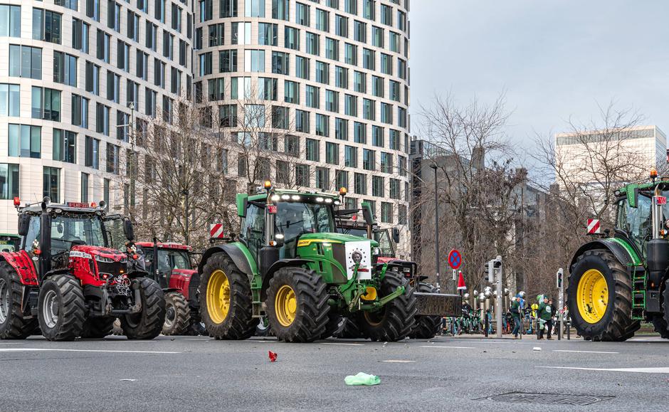 bruselj protest kmetov | Avtor: Profimedia