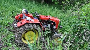 traktor nesreca