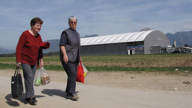 Občinska uprava vztraja, da bodo kupljena zemljišča namenjena družbenim dejavnos
