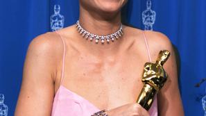 Leta 1999 je prejela zlati kipec za vlogo v Zaljubljenem Shakespearju. (Foto: Re