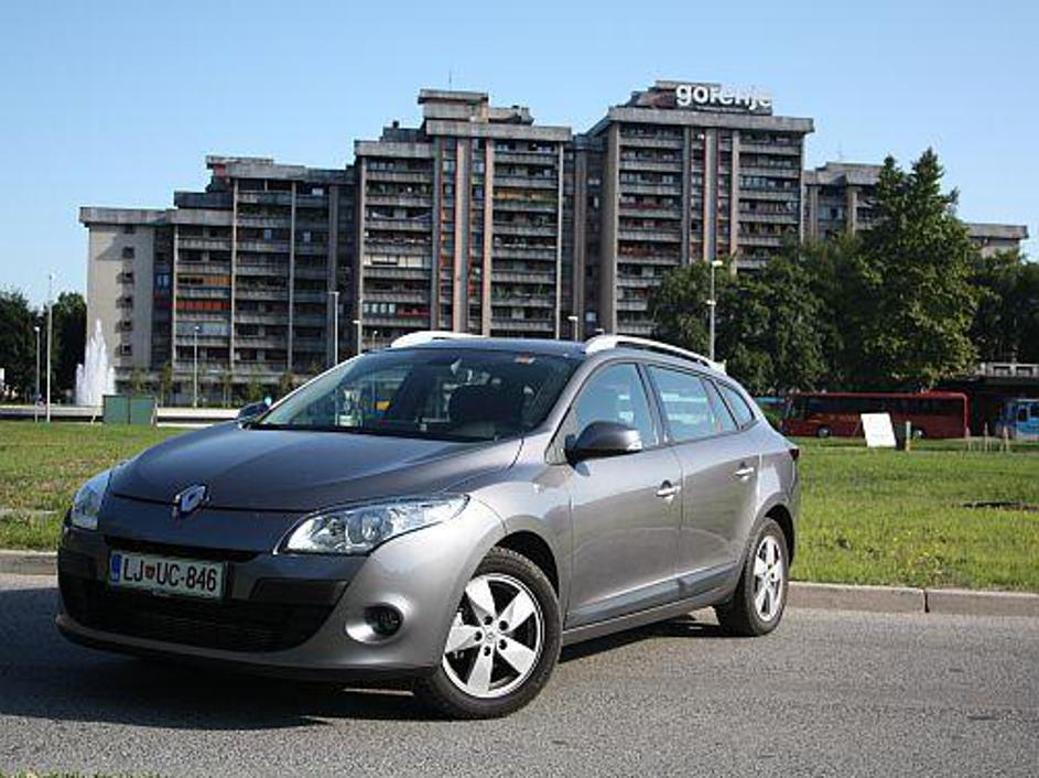 Grandtour ima v boju s hudo konkurenco v segmentu C veliko adutov, mednje po nov