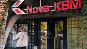 NKBM je provizije vrnila 29. oktobra. (Foto: Nace Novak)