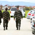 Slovenija 30.10.2013 vojska, vojaki na sprehodu, simbolicna fotografija; foto:Sa