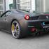 Ferrari 458 Italia so oblekli v črno in ga opremili z dodatki, ki spominjajo na 