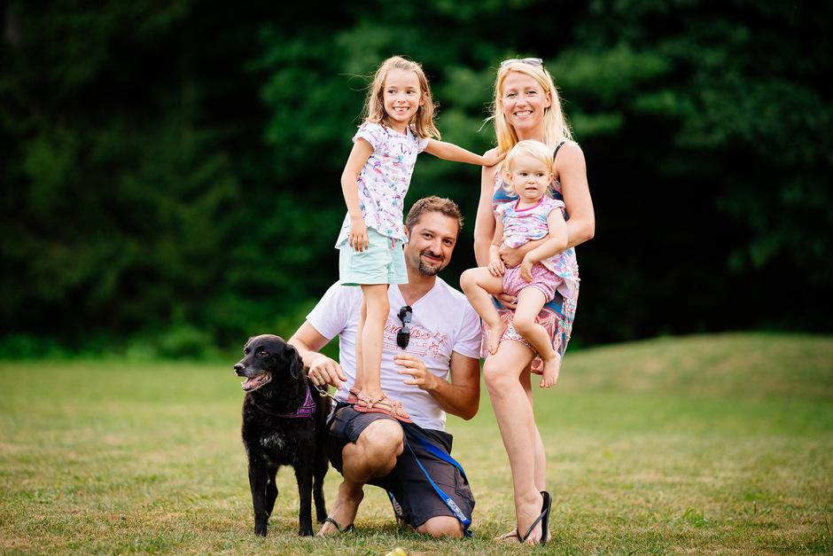 Urša, Kam z mulcem | Avtor: Andreja Cilenšek