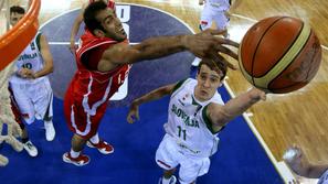 Dragića in soigralce bi radi gledali na domačem evropskem prvenstvu. (Foto: Reut