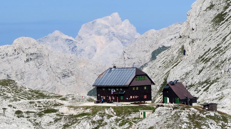 Dom Valentina Staniča pod Triglavom