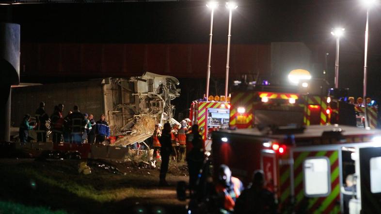 Nesreča vlaka Francija