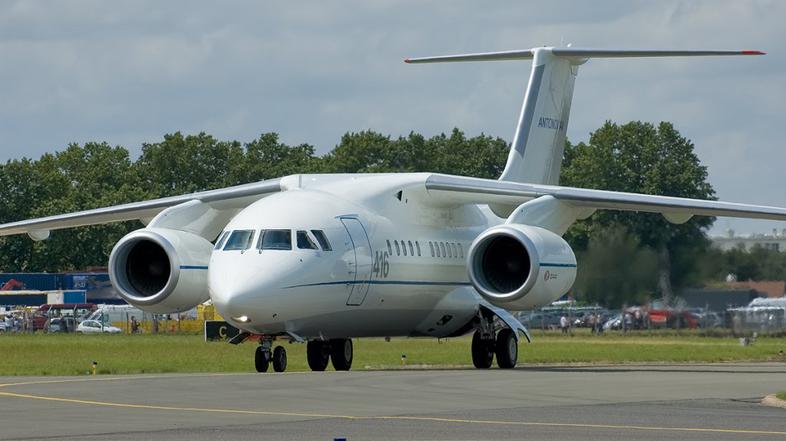 Antonov 148