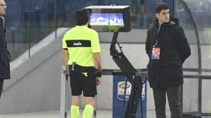 VAR