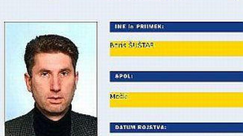 Šuštarja so iskali tudi ob pomoči Interpola.