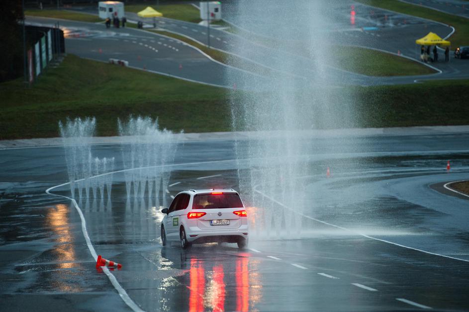 Test pnevmatik na Vranskem