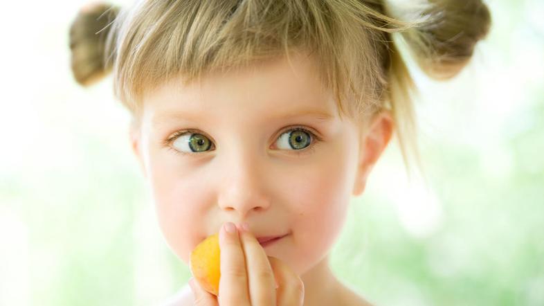 Otroka pravilne nege naučite čimprej. (Foto: Shutterstock)