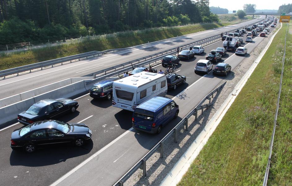 Kolone na avtocesti Ptuj