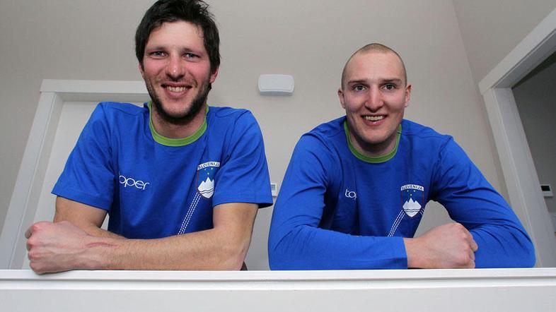 Andreja, Jerman in Šporn, sta slovenska aduta smuka. (Foto: www.alesfevzer.com)