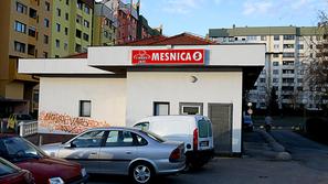 Mesnica podjetja Meso izdelki Jožef Fingušt s Pragerskega, ki toži Vurs. (Foto: 