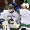 Roberto Luongo bije boj z Martinom Brodeurjem za mesto prvega vratarja kanadske 