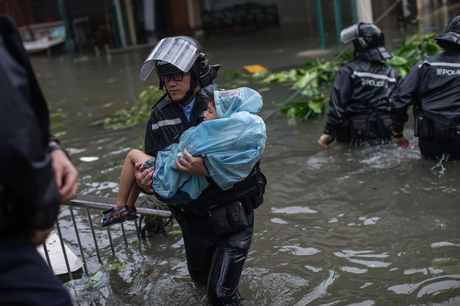 Tajfun Manghut | Avtor: Epa