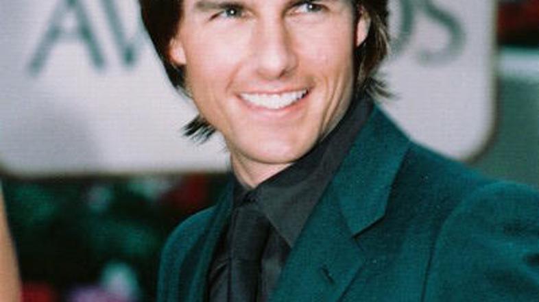 Želite nasmeh, kot ga ima Tom Cruise? Pred beljenjem zob dobro premislite.