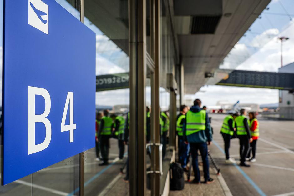 letališče brnik terminal B | Avtor: Saša Despot