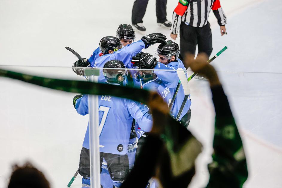 hokej liga ICEHL Olimpija Ljubljana - Pioneers Vorarlberg