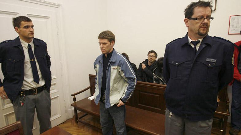 Gubanc trdi, da je 81-letno Ano ubil v afektu in da se takrat ni zavedel, kaj po