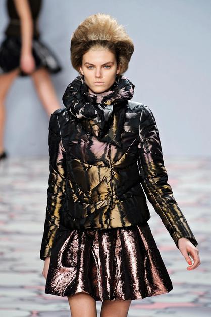Giles Deacon, jesen/zima 2010/2011