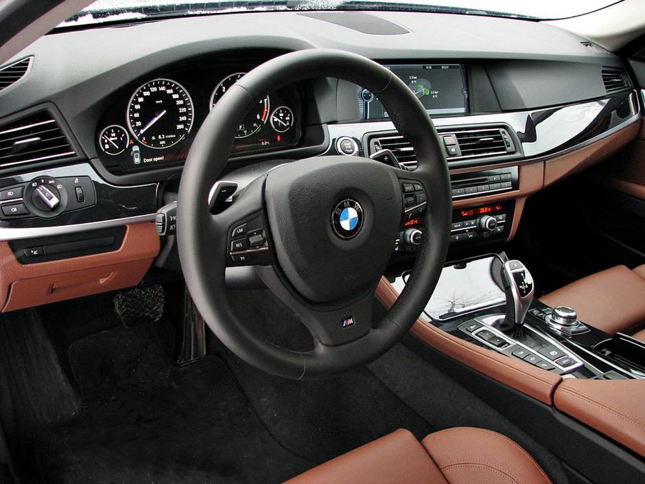 BMW 525 xDrive | Avtor: Andrej Leban