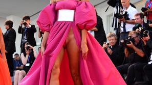 Giulia Salemi in Dayane Mello