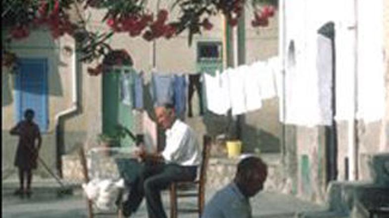 Kupec bo moral hišo renovirati v roku dveh let.