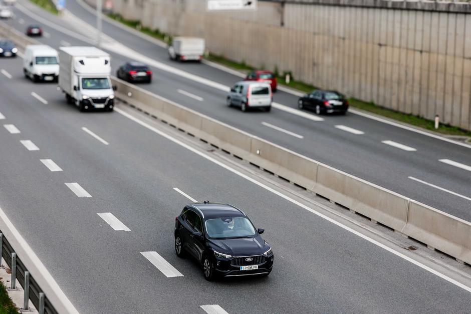 Ford Kuga PHEV | Avtor: Saša Despot