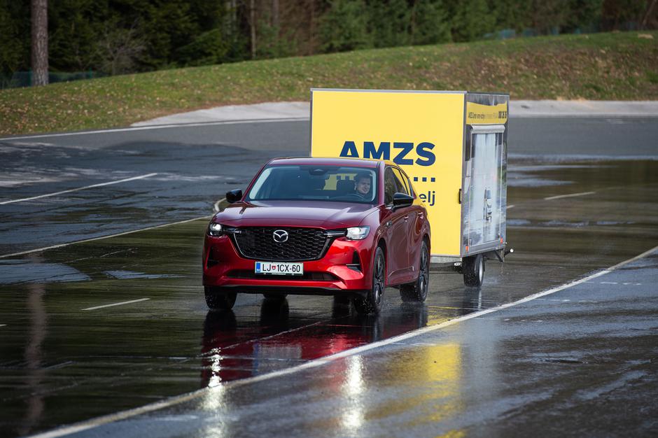 Mazda prikolica vleka vožnja | Avtor: Anže Petkovšek