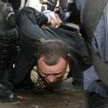 posredovanje policije na protestih proti EU v Zagrebu