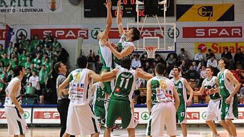 Novomeščani niso imeli pravih možnosti. (Foto: KZS/www.alesfevzer.com)