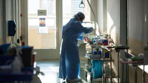 Covid-19, UKC Ljubljana