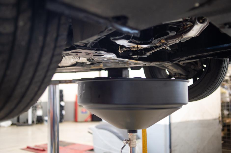 Peugeot servis | Avtor: Anže Petkovšek