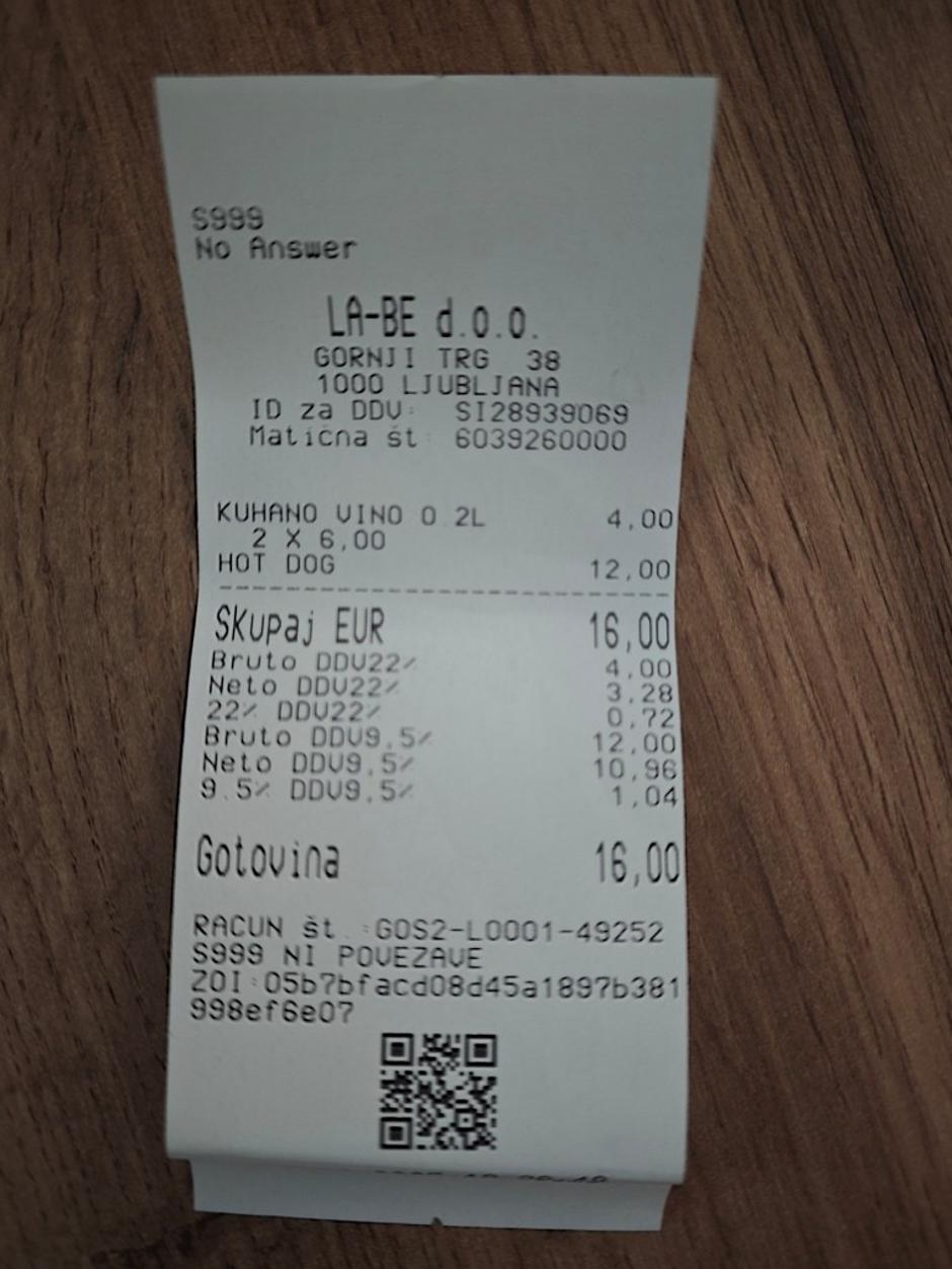 Račun za hot dog in kuhano vino | Avtor: Bralka