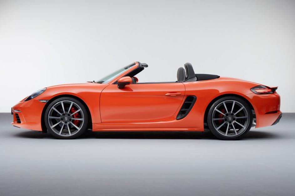Porsche 718 boxster