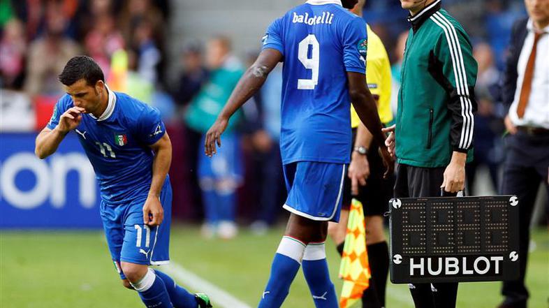 mario balotelli hrvaška banana