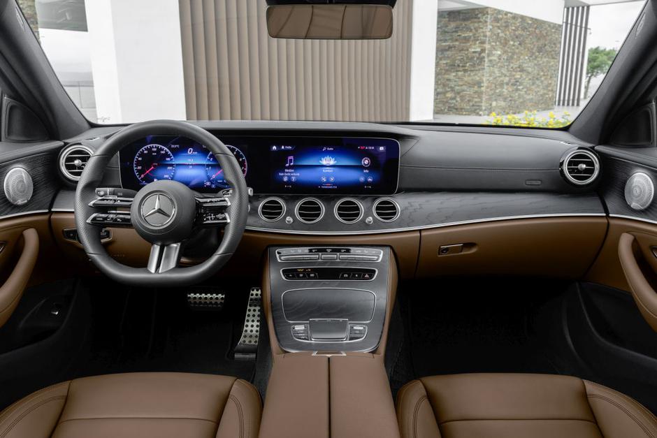 Mercedes razred E volanski obroč | Avtor: Daimler