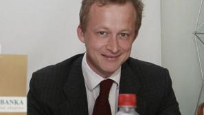 "O imenih še nismo razpravljali," je dejal začasni predsednik uprave Kada Borut 