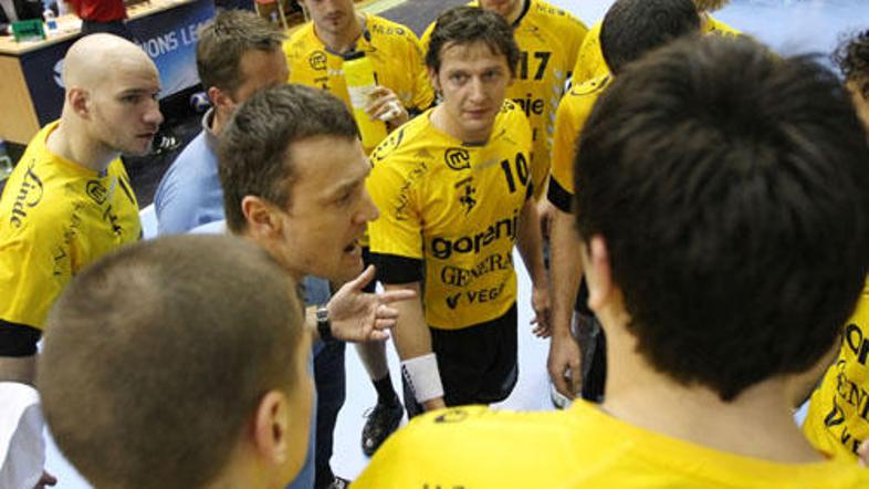 Rokometaši Gorenja kljub nasvetom trenerja Ivice Obrvana niso uspeli premagati f